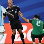 Après les graves erreurs de l’arbitre polonais face à l’Argentine, l’Algérie saisit la FIFA 2 FAF