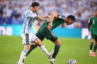 Équipe d’Algérie : Aïssa Mandi doit-il encore jouer ? 4 Mandi