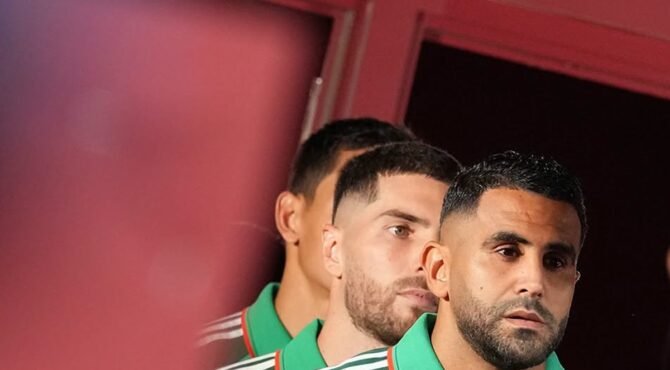 Après le naufrage face à la Suisse, Riyad Mahrez annonce sa retraite internationale 16 Riyad Mahrez