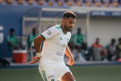 Al-Ahli SC a mis fin au contrat de Riyad Mahrez