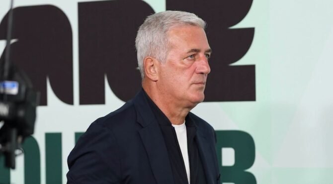 Équipe d'Algérie : la FAF annonce officiellement la fin du contrat de Petkovic 17 Petkovic